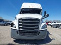 Photo 16 of 24 — 2022 Freightliner New Cascadia 126