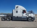 Photo 17 of 24 — 2022 Freightliner New Cascadia 126