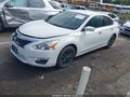 2015 Nissan Altima — photo 2 of 11 | VIN 1N4AL3AP0FN896262