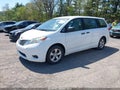 Photo 2 of 17 — 2013 Toyota Sienna