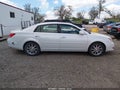 Photo 13 of 16 — 2010 Toyota Avalon