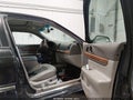 Photo 5 of 11 — 2001 Lincoln Continental
