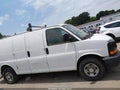 Photo 13 of 16 — 2009 Chevrolet Express 2500