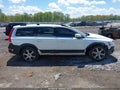 Photo 13 of 16 — 2014 Volvo XC70