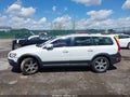 Photo 14 of 16 — 2014 Volvo XC70