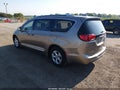 Photo 3 of 16 — 2017 Chrysler Pacifica