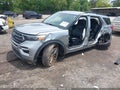 2022 Ford Explorer — photo 2 of 16 | VIN 1FMSK7DH5NGB95258