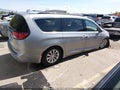 Photo 4 of 17 — 2017 Chrysler Pacifica