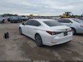 Photo 3 of 16 — 2019 Lexus ES 350