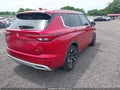 Photo 4 of 16 — 2023 Mitsubishi Outlander