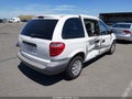 Photo 4 of 17 — 2002 Chrysler Voyager