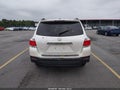Photo 16 of 18 — 2013 Toyota Highlander