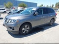 Photo 2 of 16 — 2017 Nissan Pathfinder