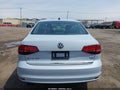 Photo 16 of 19 — 2017 Volkswagen Jetta