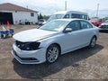 Photo 2 of 19 — 2017 Volkswagen Jetta