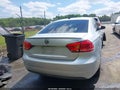 Photo 17 of 17 — 2015 Volkswagen Passat