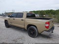 2017 Toyota Tundra — photo 3 of 16 | VIN 5TFDW5F10HX661592