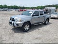 Photo 2 of 16 — 2015 Toyota Tacoma