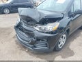Photo 6 of 21 — 2018 Chevrolet Trax