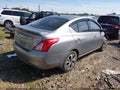 Photo 4 of 17 — 2013 Nissan Versa