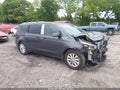 Photo 1 of 17 — 2018 Kia Sedona