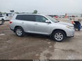 2012 Toyota Highlander — photo 13 of 16 | VIN 5TDZA3EHXCS029558