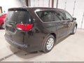Photo 4 of 17 — 2018 Chrysler Pacifica