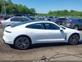 Photo 14 of 19 — 2020 Porsche Taycan