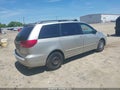 Photo 4 of 17 — 2004 Toyota Sienna