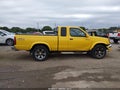 Photo 13 of 16 — 2000 Nissan Frontier