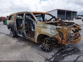 2022 Chevrolet Suburban — photo 1 of 10 | VIN 1GNSKCKD3NR164826