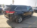 Photo 4 of 18 — 2019 Toyota Highlander