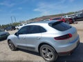 Photo 14 of 16 — 2015 Porsche Macan