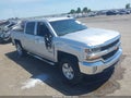 2018 Chevrolet Silverado 1500 — photo 13 of 15 | VIN 3GCUKREC7JG504657