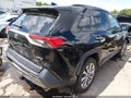 Photo 4 of 16 — 2021 Toyota RAV4