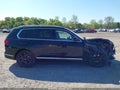 Photo 13 of 16 — 2022 BMW X7