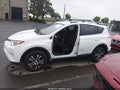 Photo 15 of 17 — 2018 Toyota RAV4