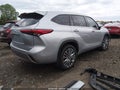 Photo 4 of 17 — 2023 Toyota Highlander