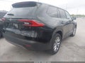 Photo 4 of 18 — 2025 Toyota Highlander