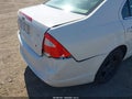 Photo 18 of 19 — 2010 Ford Fusion