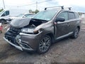 Photo 2 of 18 — 2017 Mitsubishi Outlander