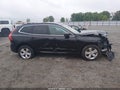 Photo 13 of 16 — 2022 Volvo XC60