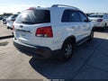 Photo 4 of 17 — 2012 Kia Sorento