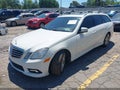 Photo 2 of 16 — 2011 Mercedes-Benz E-Class