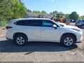 Photo 13 of 16 — 2020 Toyota Highlander