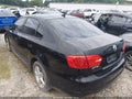 2011 Volkswagen Jetta — photo 3 of 19 | VIN 3VW3L7AJ7BM080026