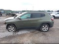 Photo 14 of 16 — 2018 Jeep Compass