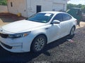 Photo 2 of 18 — 2017 Kia Optima