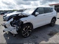 Photo 2 of 16 — 2024 Mitsubishi Outlander