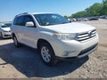 Photo 1 of 16 — 2013 Toyota Highlander